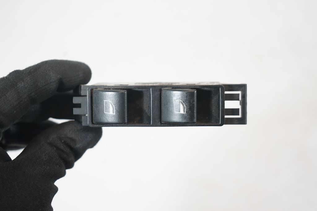 Electric window control switch (6)