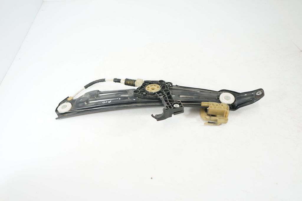 Rear door window regulator with motor (5)