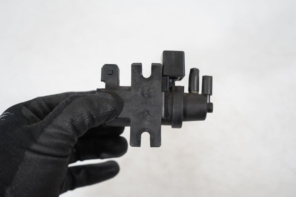 Turbo solenoid valve (6)