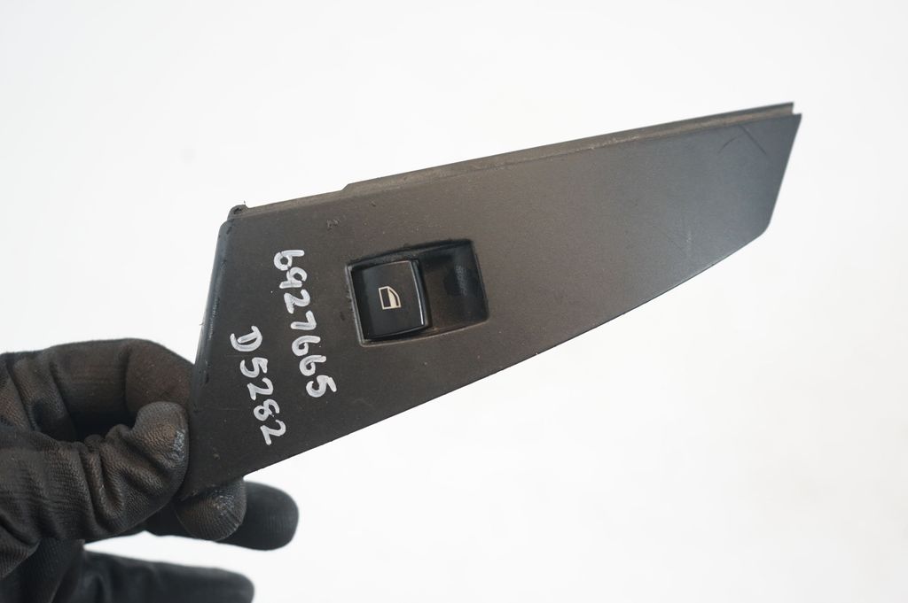 Electric window control switch (7)