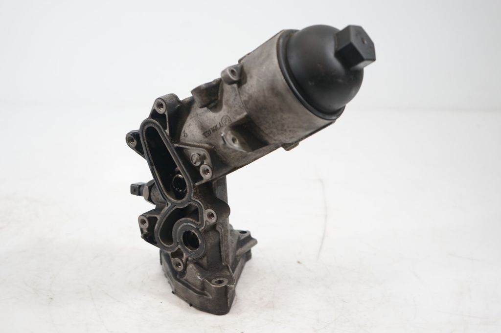 Oil filter mounting bracket (5)