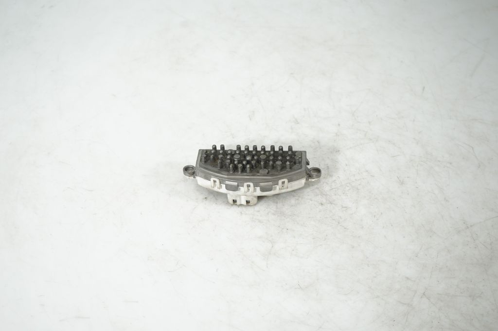 Heater blower motor/fan resistor (3)