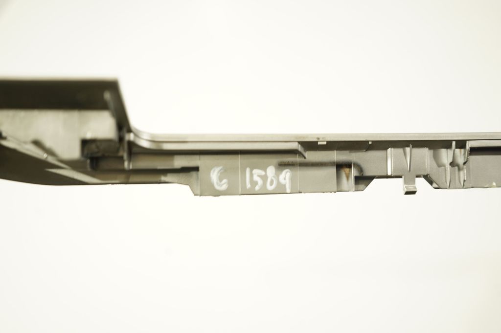Dashboard glove box trim (7)