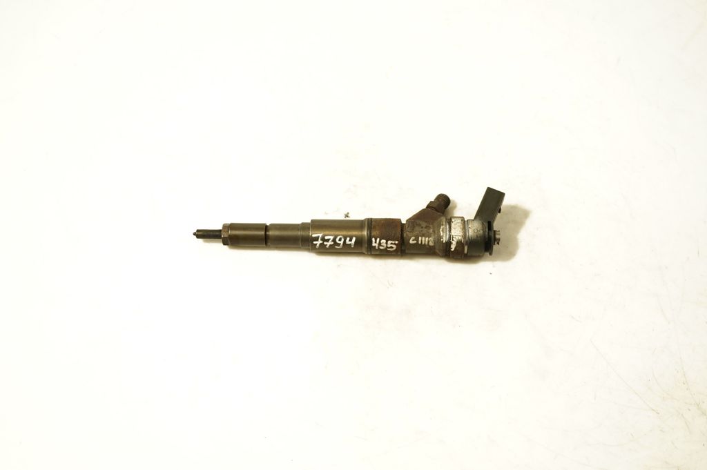 Fuel injector (4)