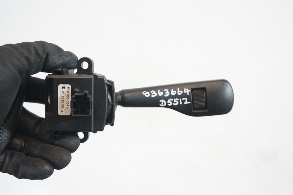 Wiper control stalk (8)