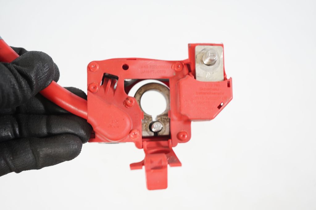 Positive cable (battery) (8)