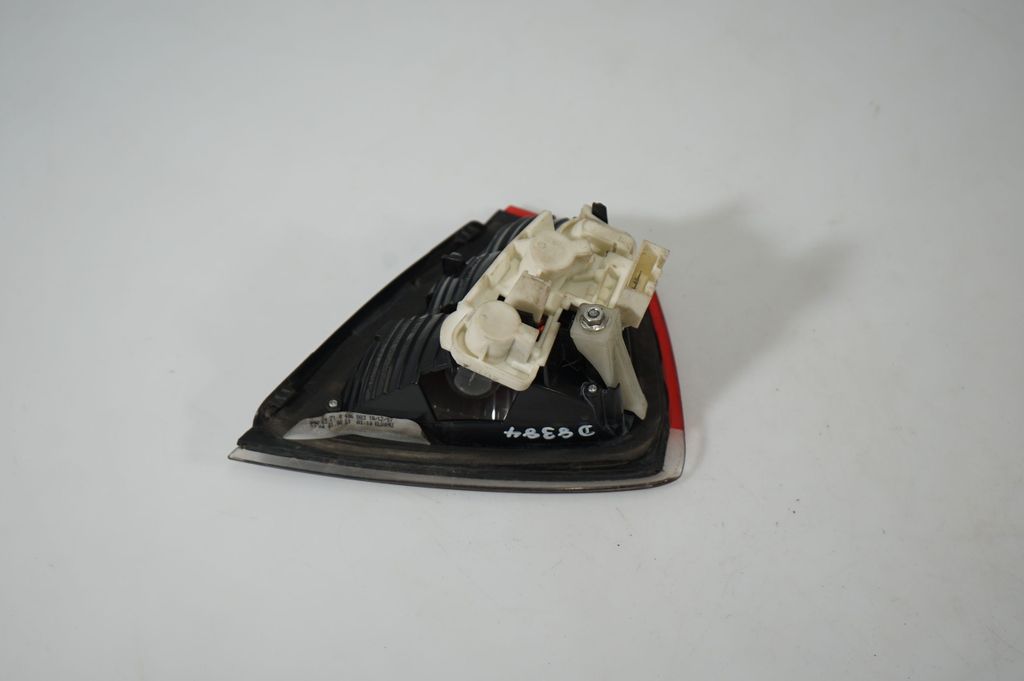 Rear/tail lights (5)