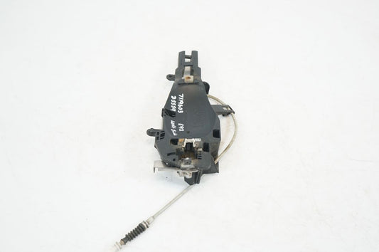 Front door coupe exterior handle/bracket (2)