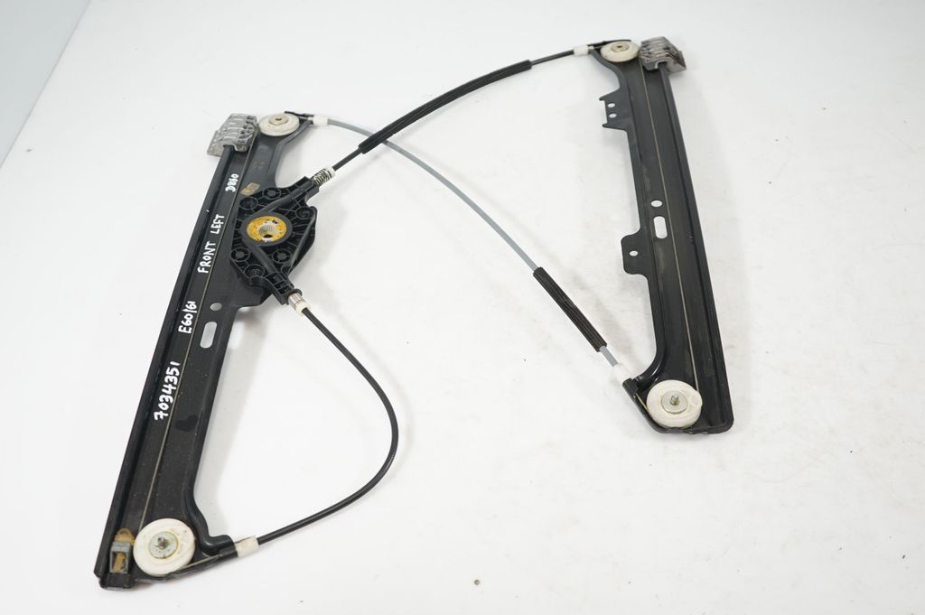 Front door window regulator with motor (4)