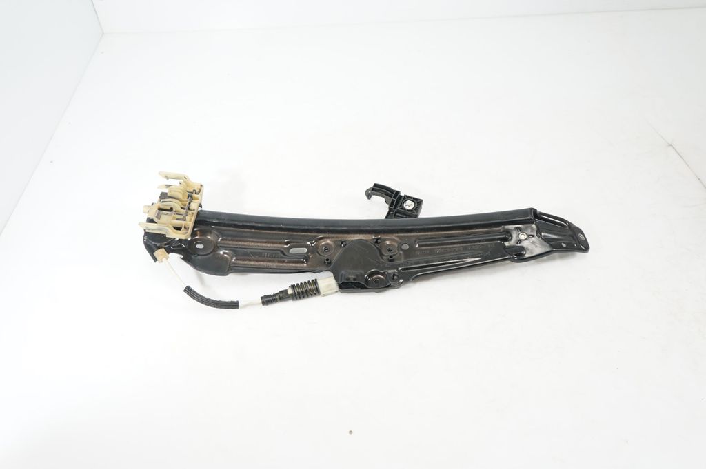 Rear door window regulator with motor (5)