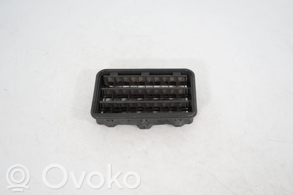 Quarter panel pressure vent (3)