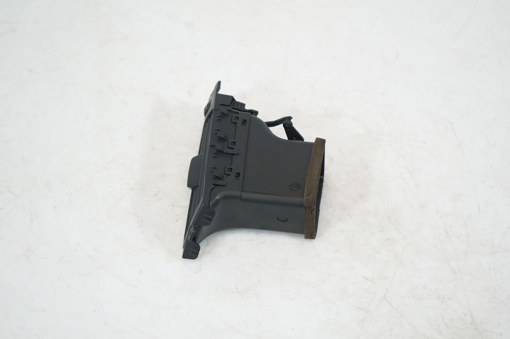 Dashboard side air vent grill/cover trim (2)