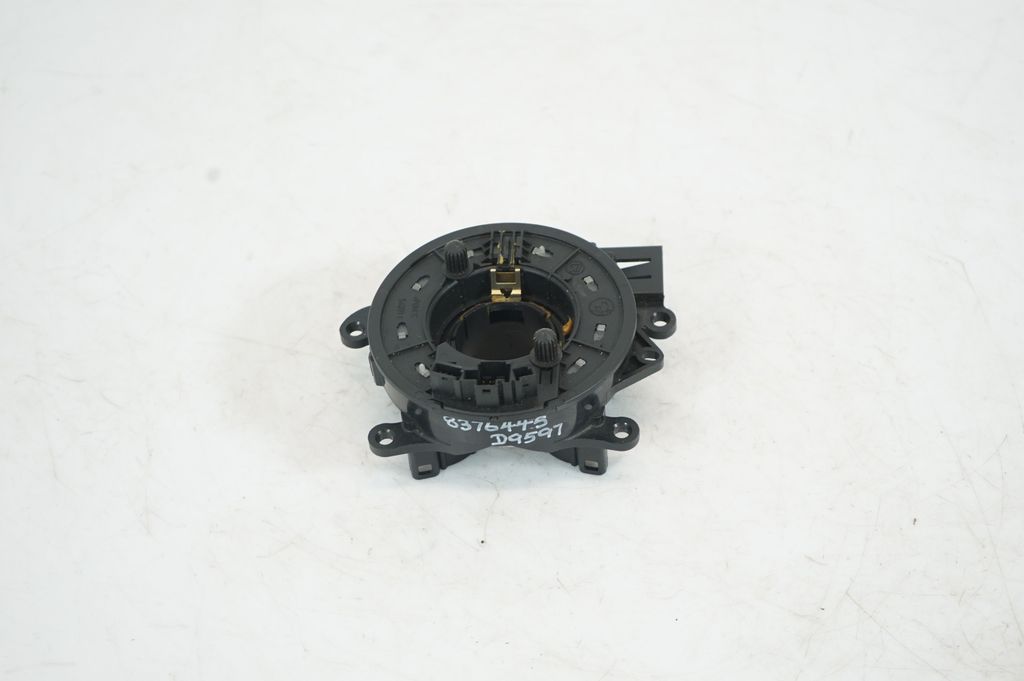 Wiper turn signal indicator stalk/switch