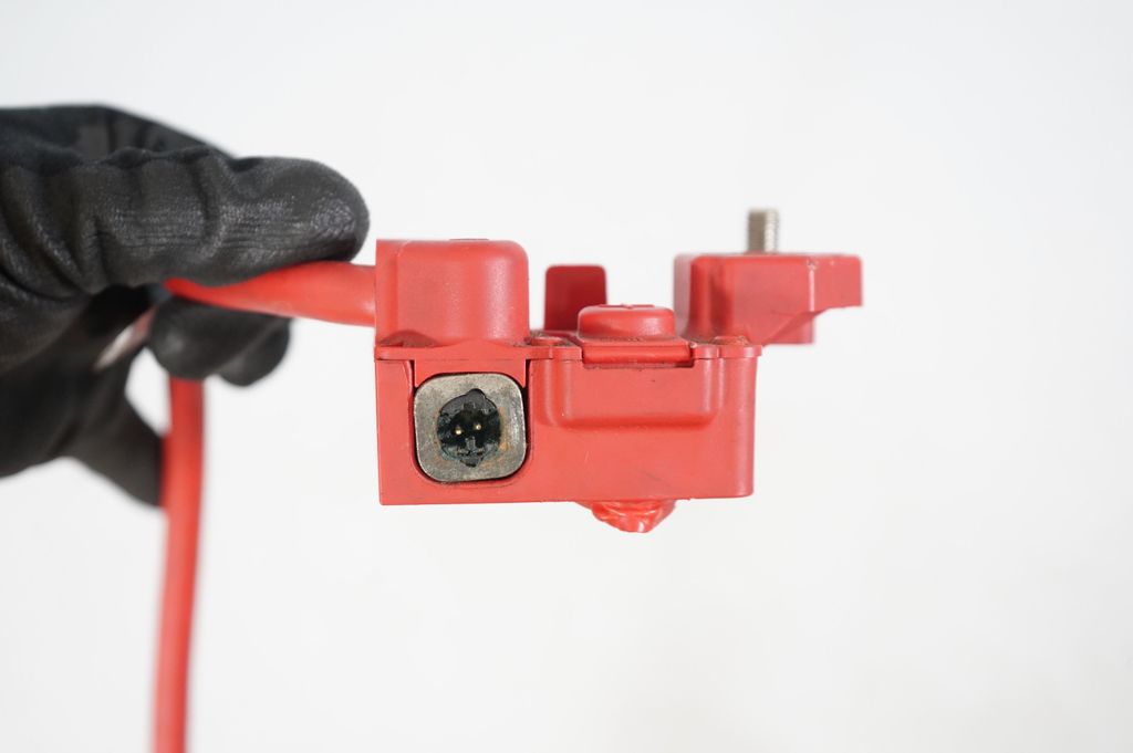 Positive cable (battery) (7)