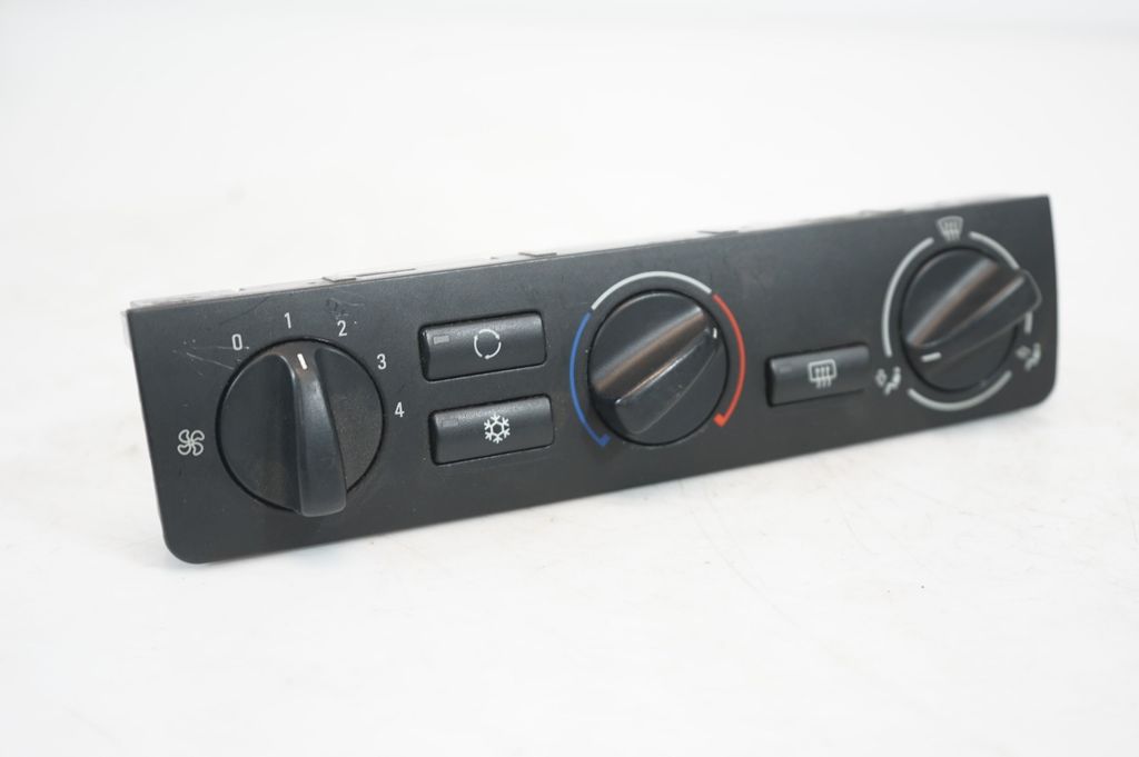 Climate control unit (7)