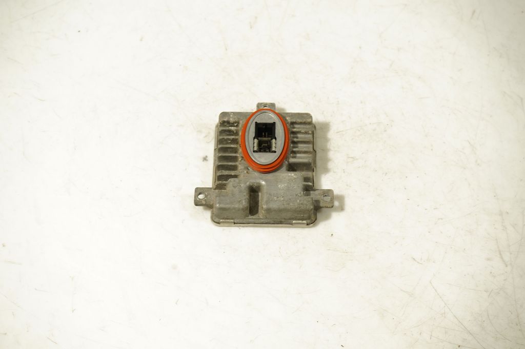 Headlight ballast module Xenon (2)