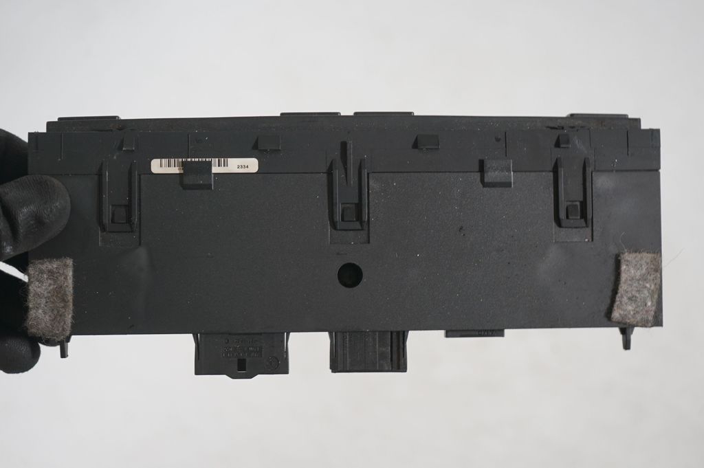 Seat heating switch (7)