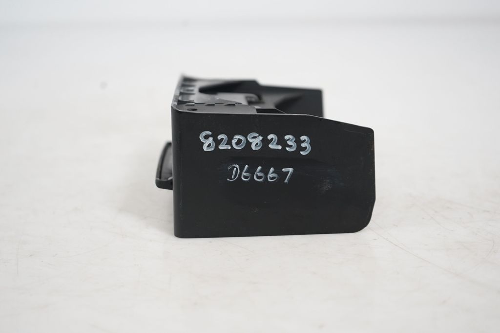 Rear door ashtray (9)