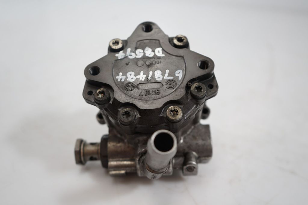 Power steering pump (9)