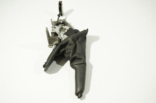 Handbrake/parking brake lever assembly