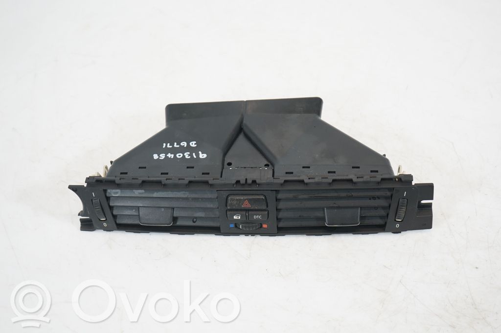 Dash center air vent grill