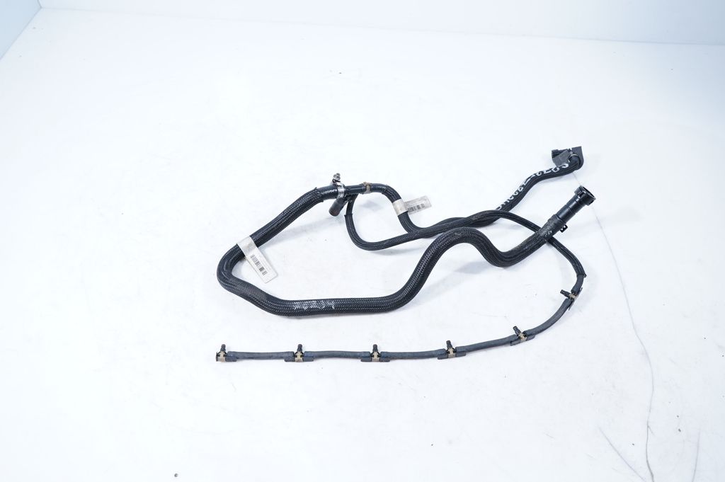 Fuel line/pipe/hose (3)