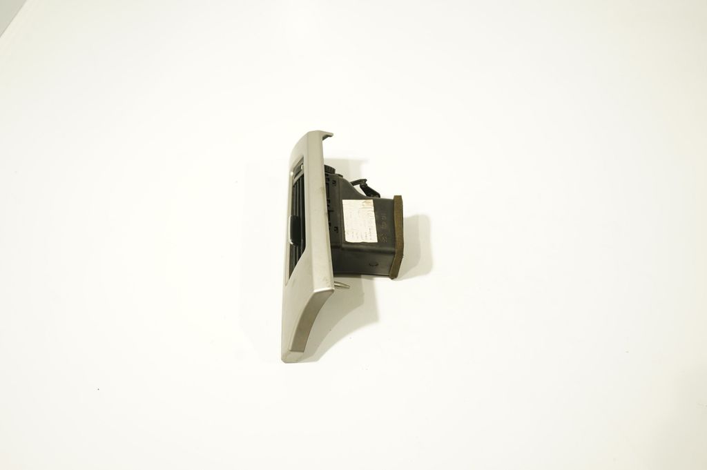 Dashboard side air vent grill/cover trim (2)