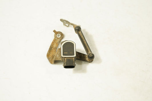 Headlight/headlamp level sensor