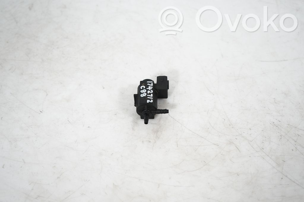 Turbo solenoid valve (2)