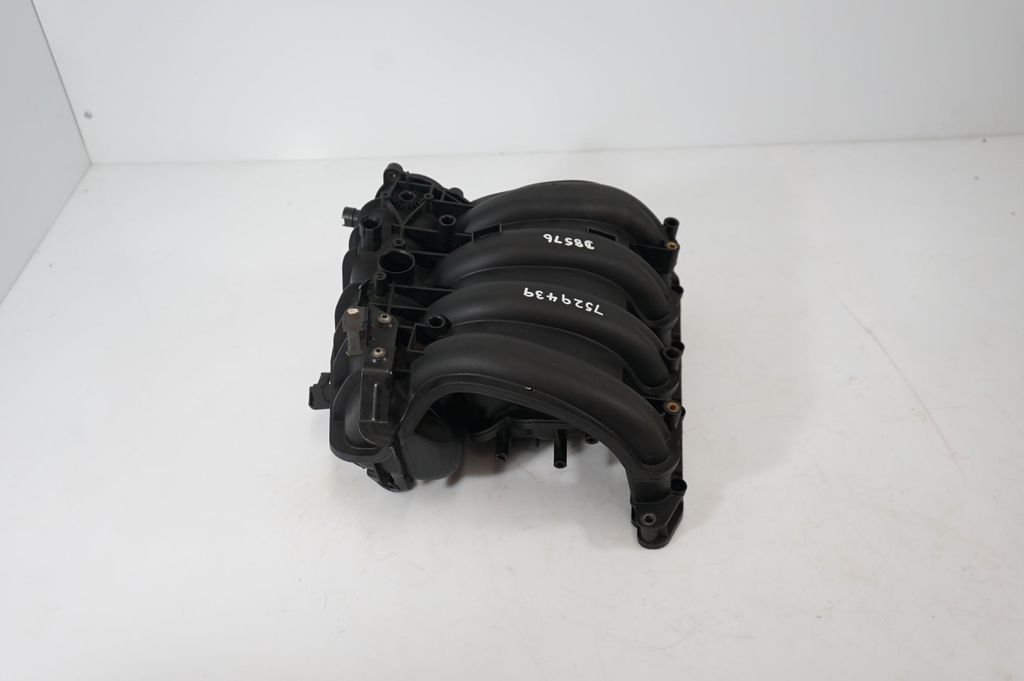 Intake manifold (4)