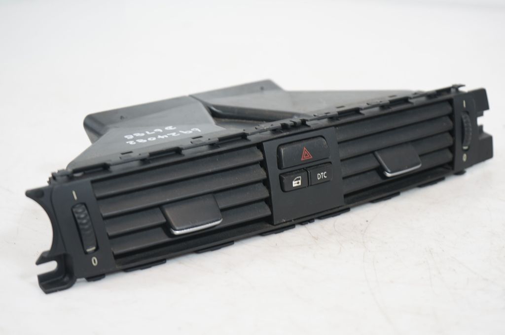 Dash center air vent grill (8)