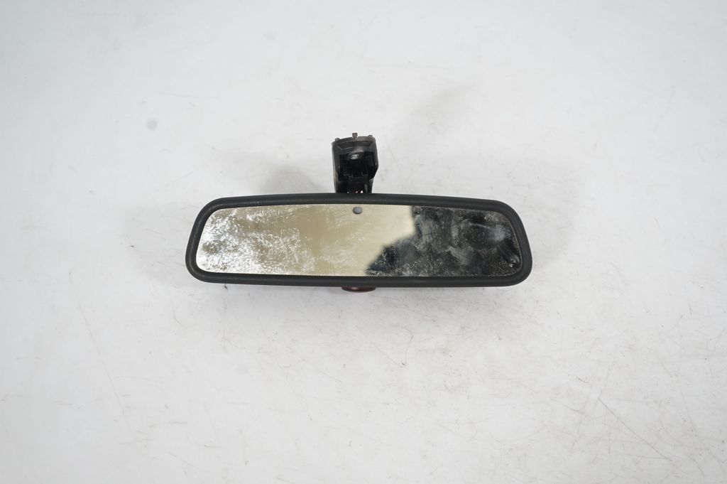 Rear view mirror (interior)