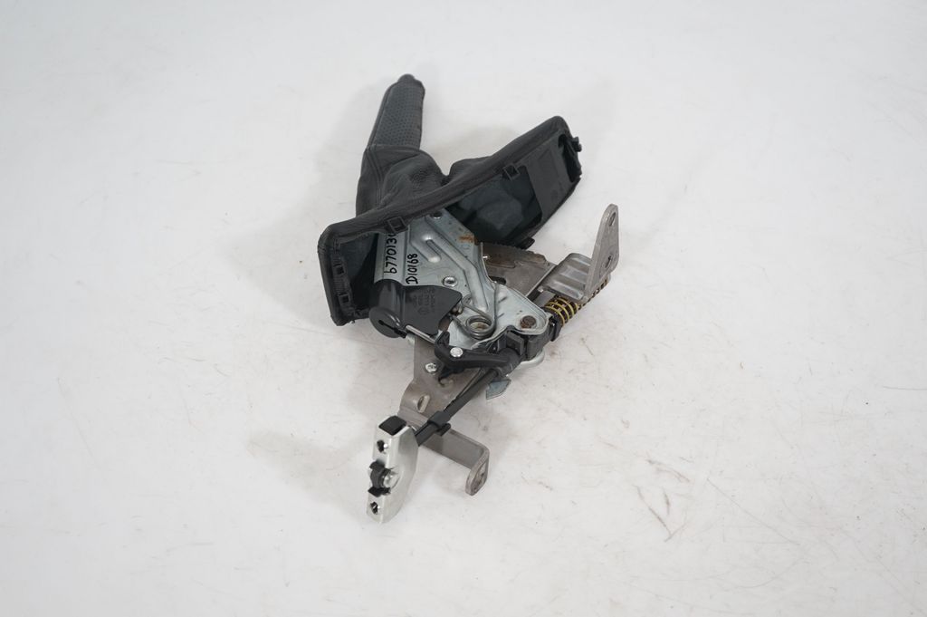 Handbrake/parking brake lever assembly (4)