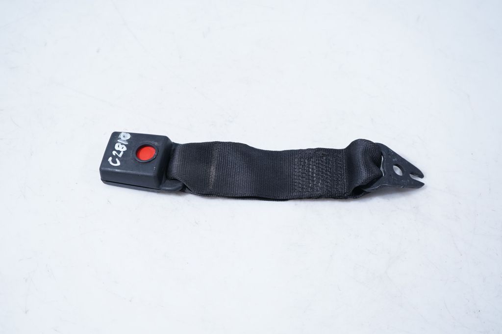 Rear seatbelt buckle (5)