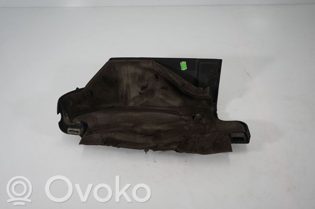 Engine cover (trim) (5)