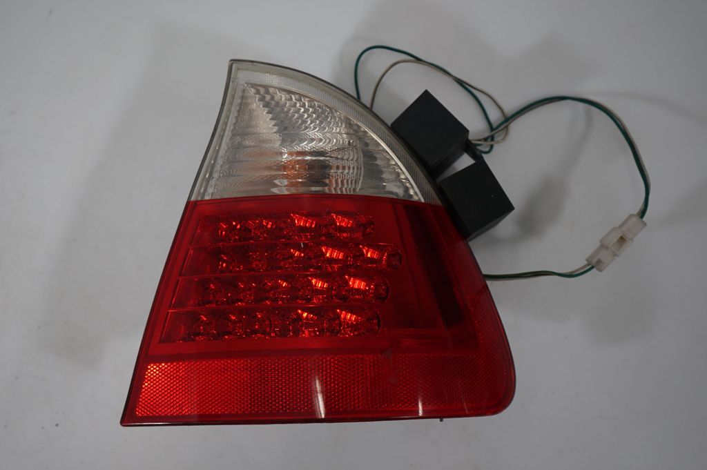 Rear/tail lights (6)