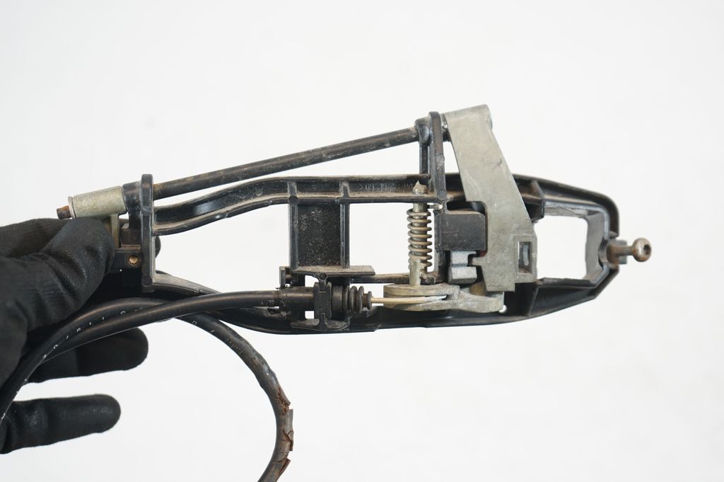 Front door exterior handle (6)