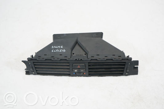 Dash center air vent grill