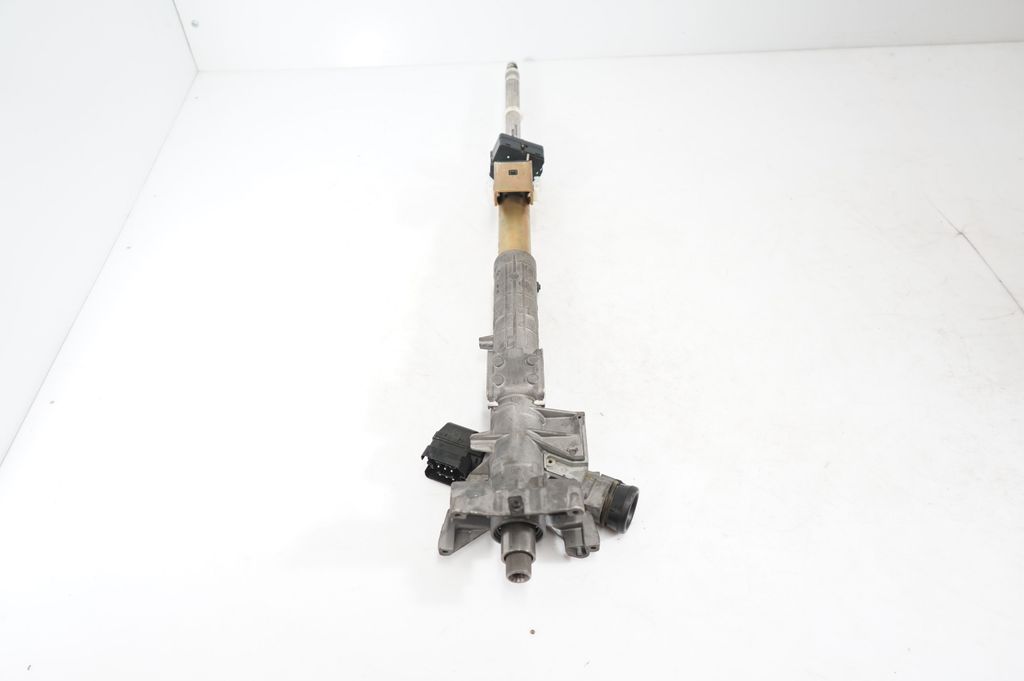 Steering wheel axle (5)