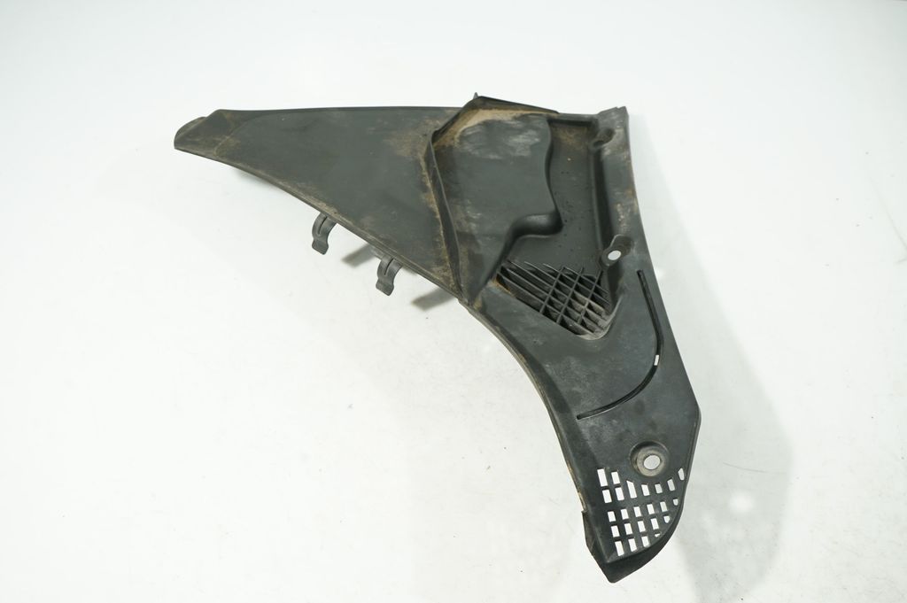 Wiper trim (2)
