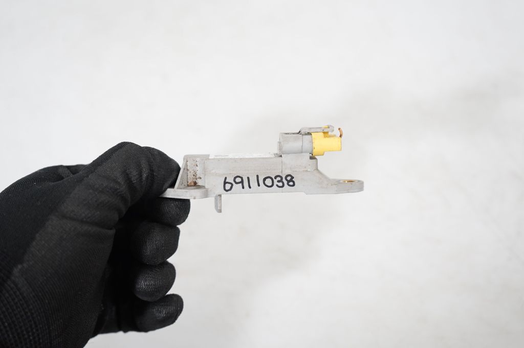 Airbag deployment crash/impact sensor (6)