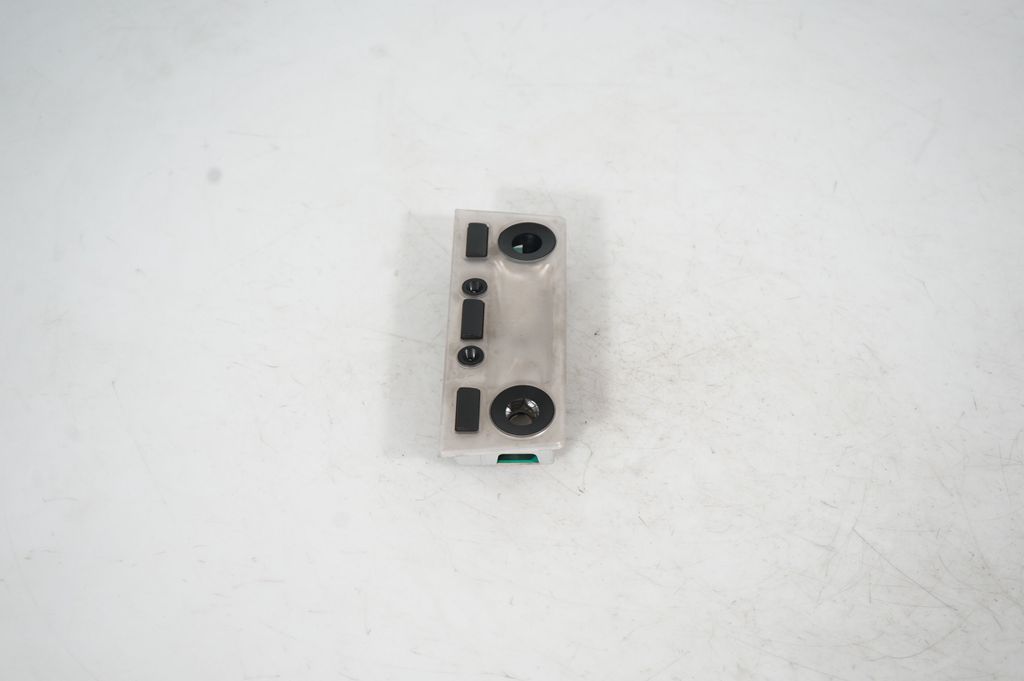 Front seat light (4)