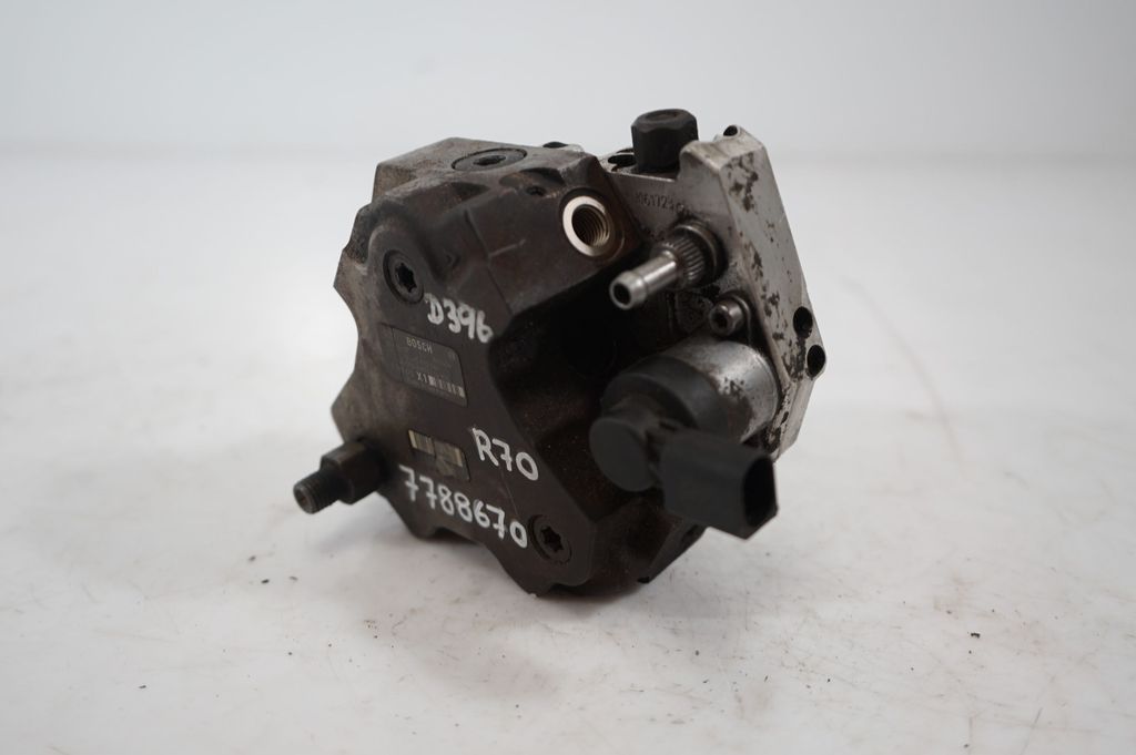 Fuel injection high pressure pump (8)