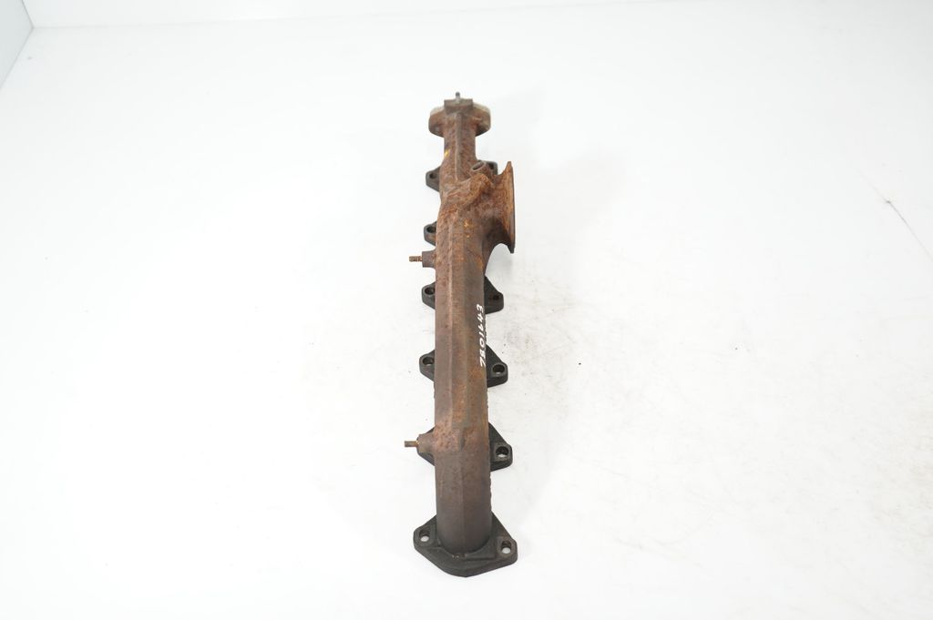 Exhaust manifold (4)