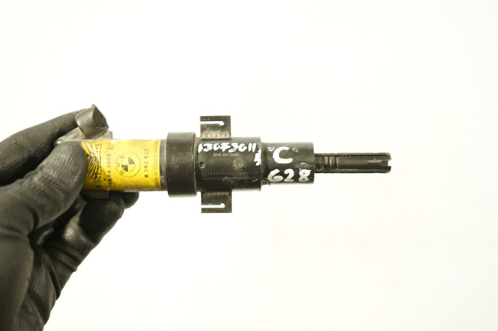 Rear driveshaft (6)