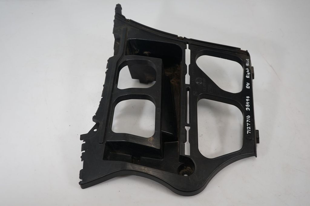 Rear bumper mounting bracket (4)