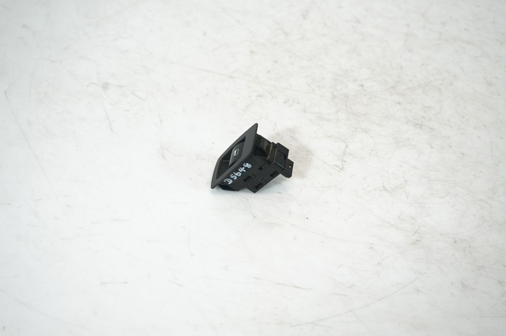 Electric window control switch (2)