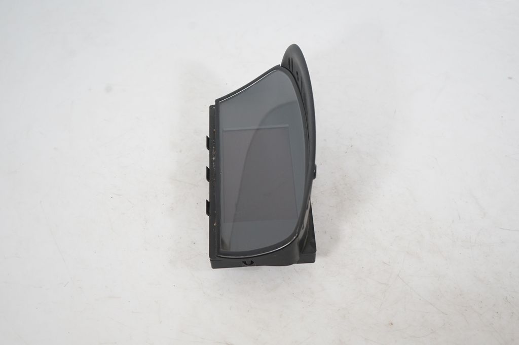 Screen/display/small screen (2)