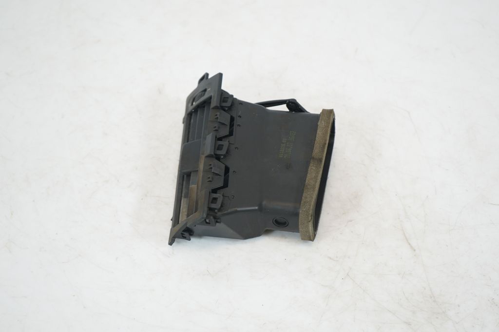 Dashboard side air vent grill/cover trim (2)