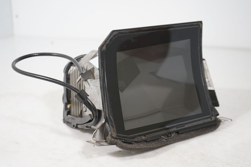 Head up display screen (7)